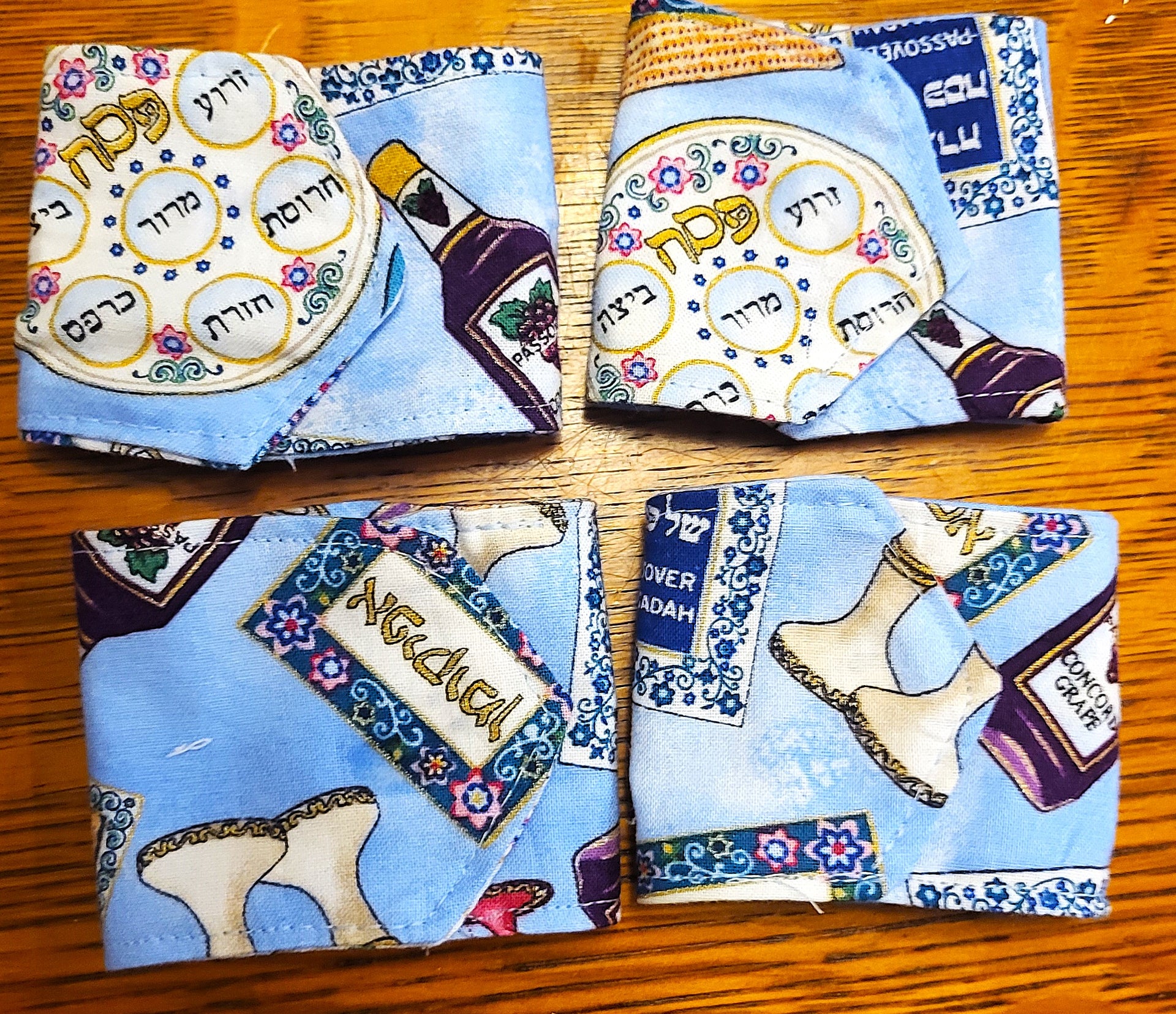 Seder napkin holders