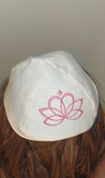 lotus flower cotton kippah white / brightpink