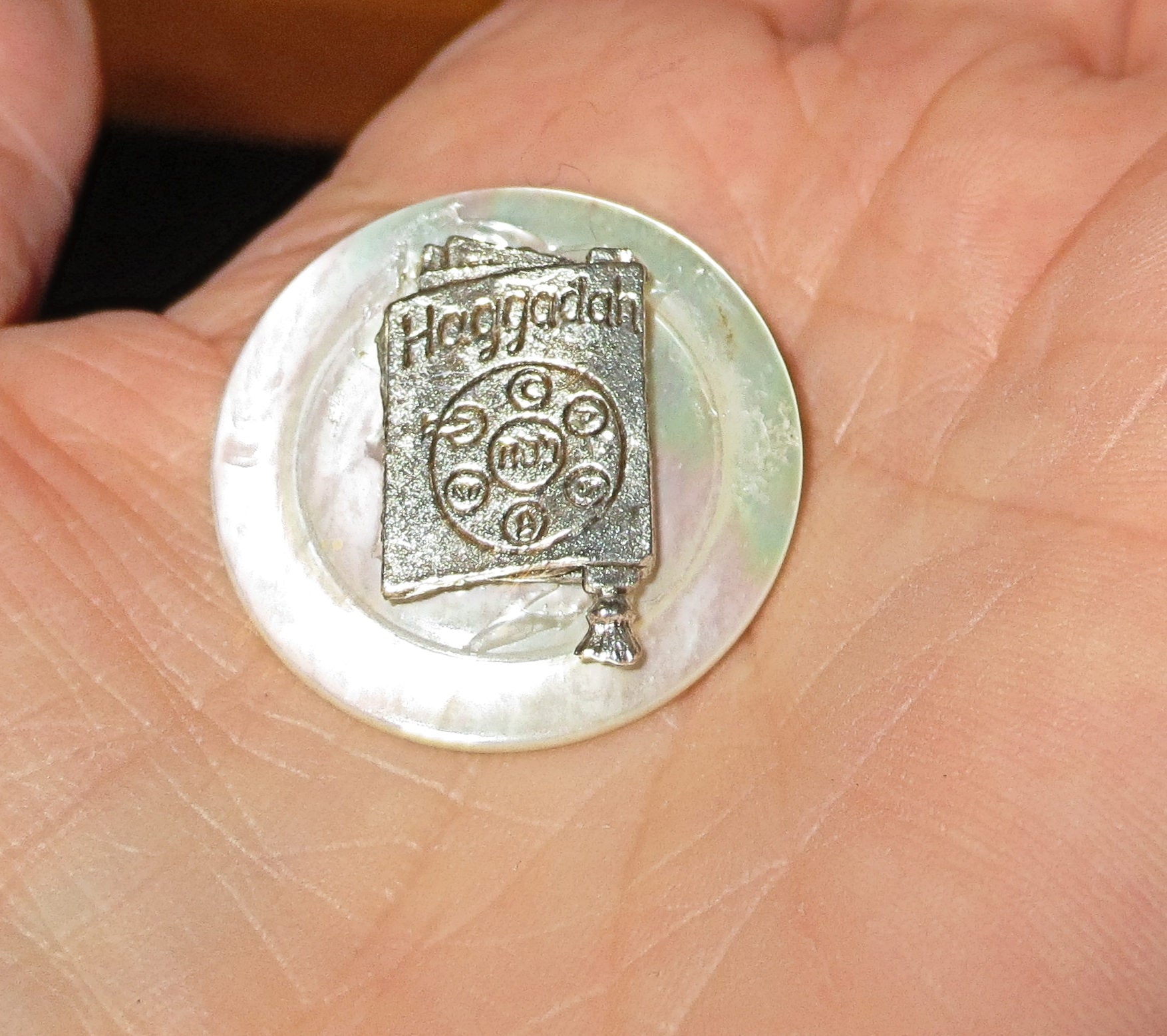 pin or brooch judaica charm mother of pearl button