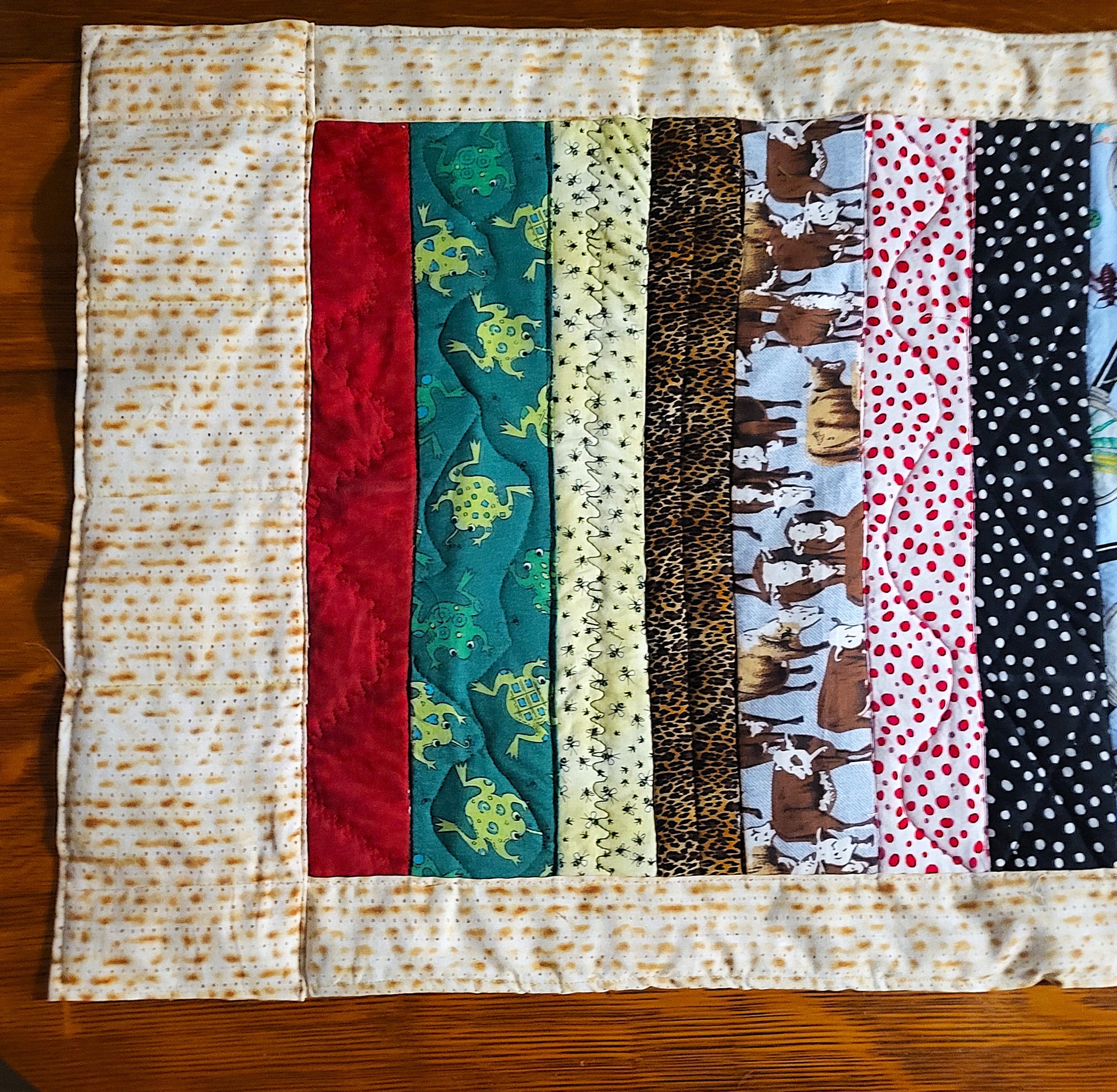 10 Plagues Matzah hand-crafted table decor