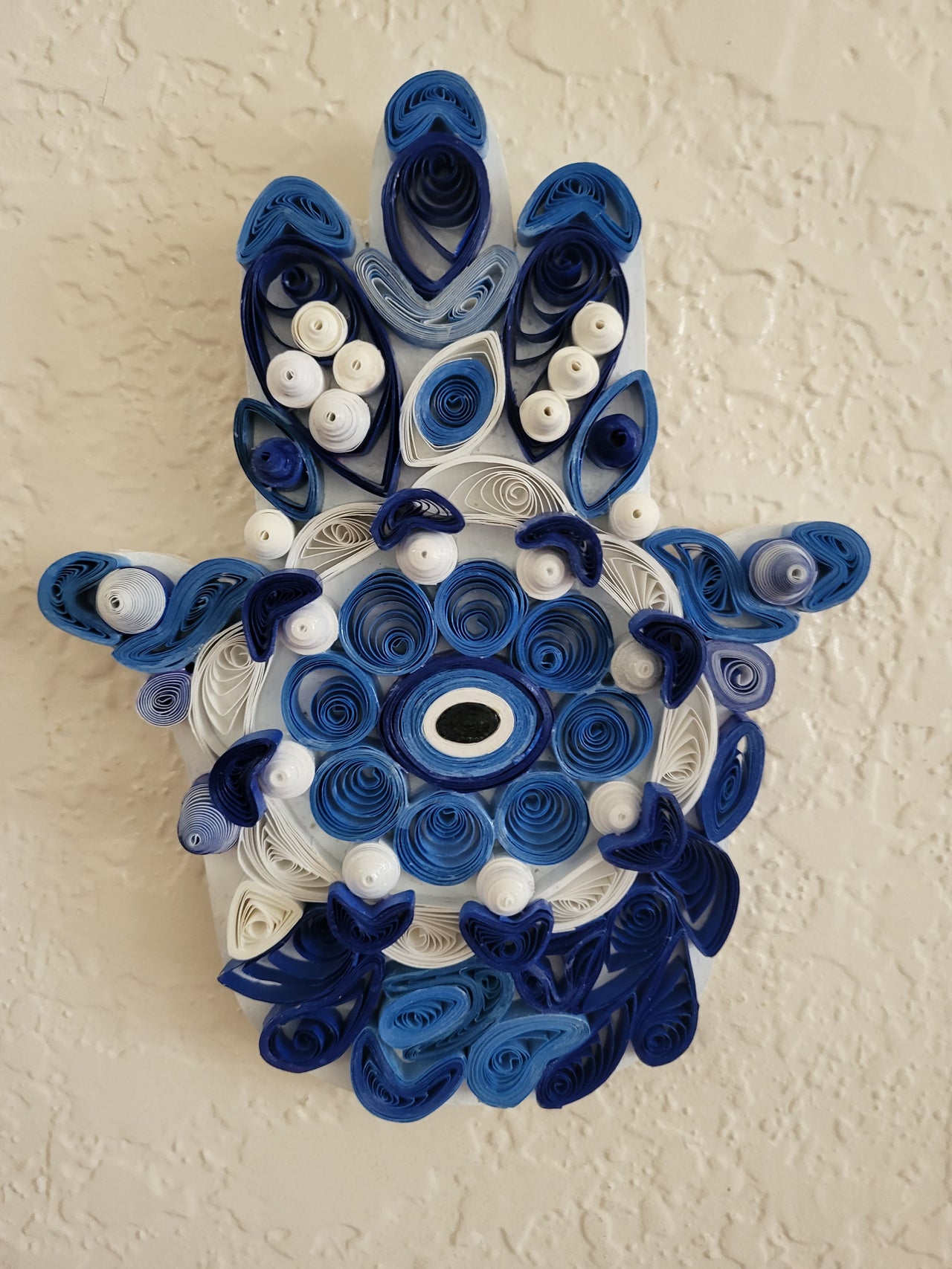 Quilled Hamsa blue and white