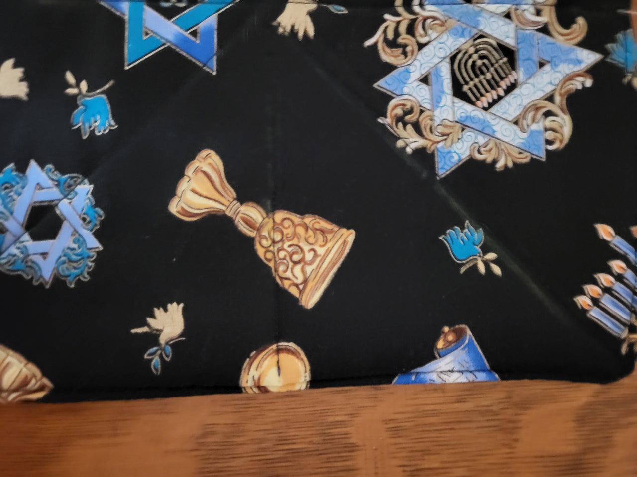 Judaica small insulated mats 10" x 10" choice of pattern Jewish  and Shabbat