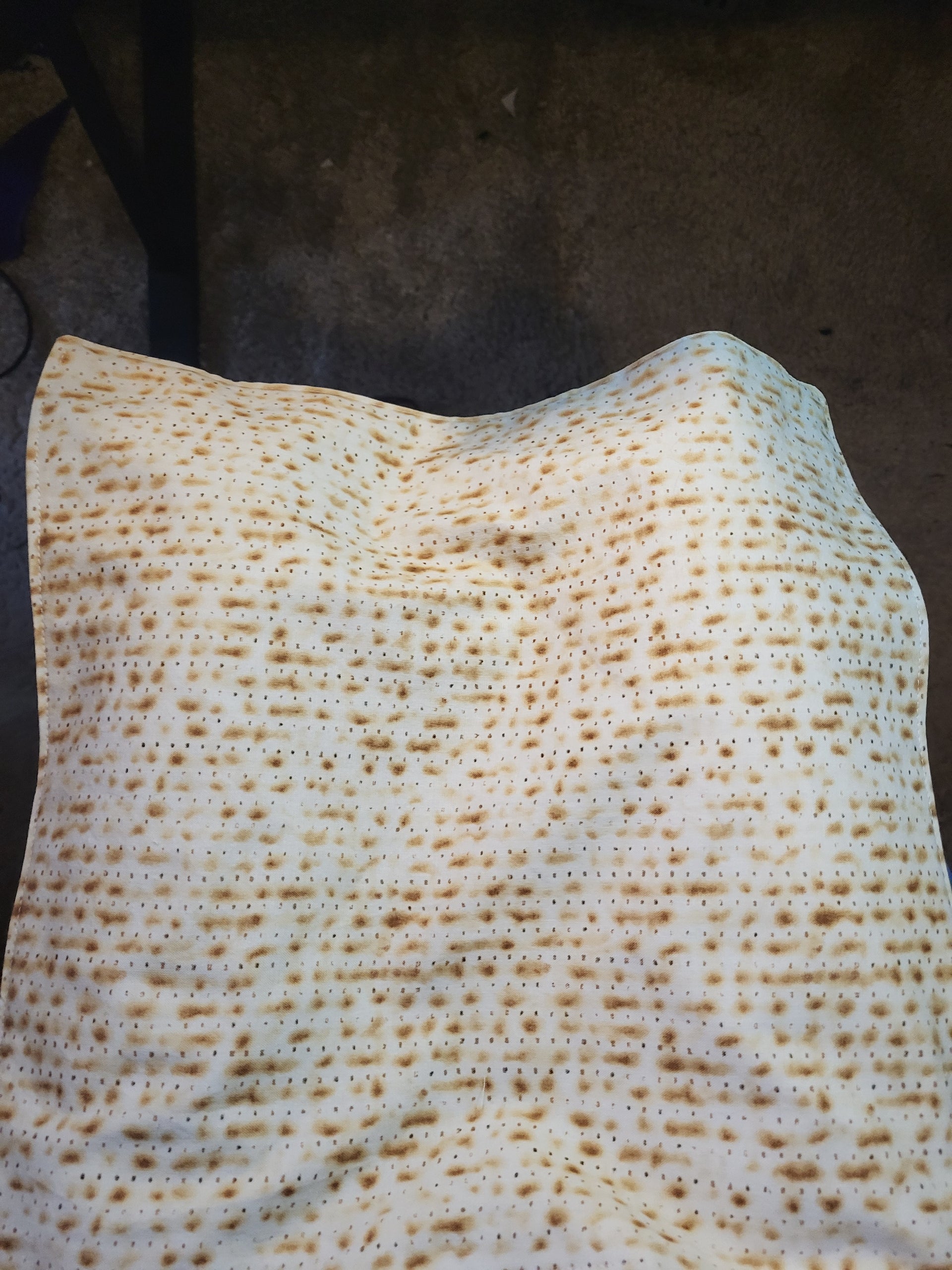 Passover lined matzah napkin