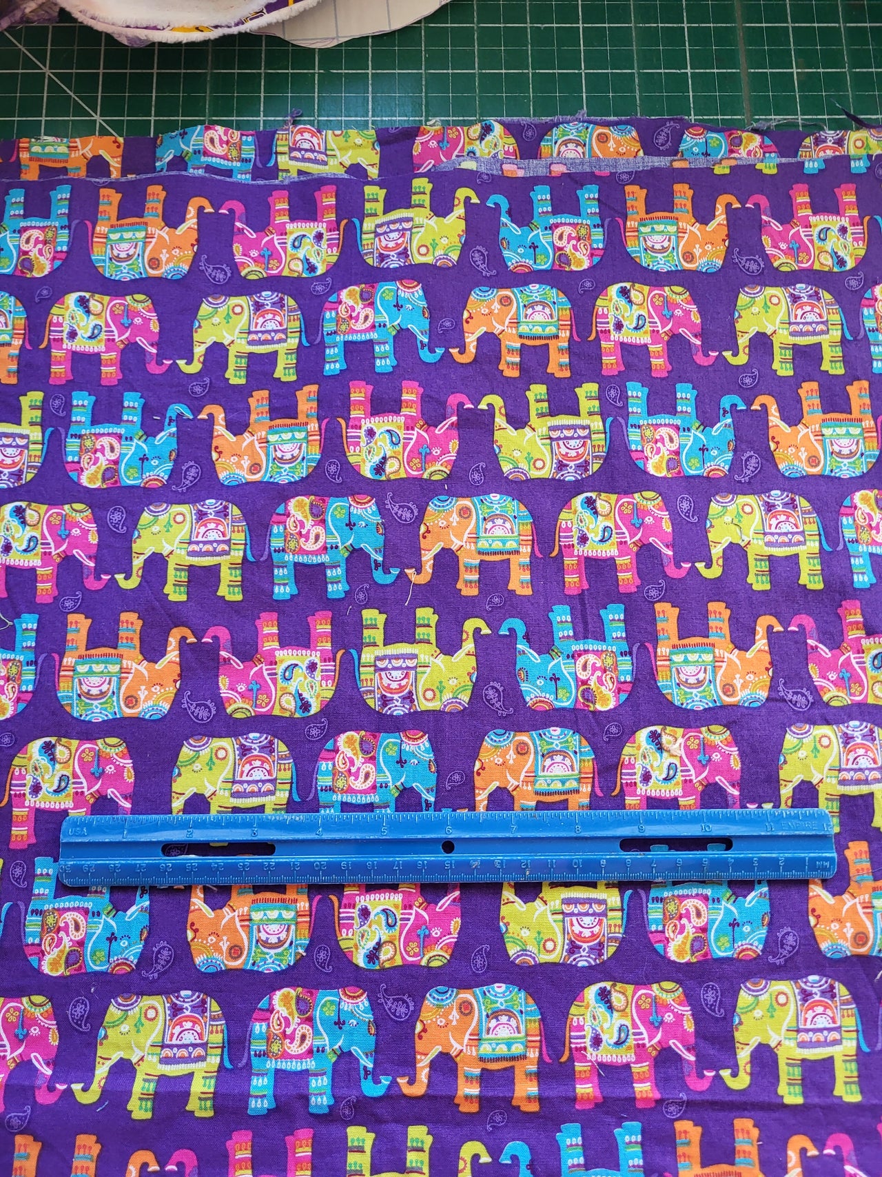 Timeless Treasures elephants .97 yd x 42" out of print cotton sewing quilting fabric