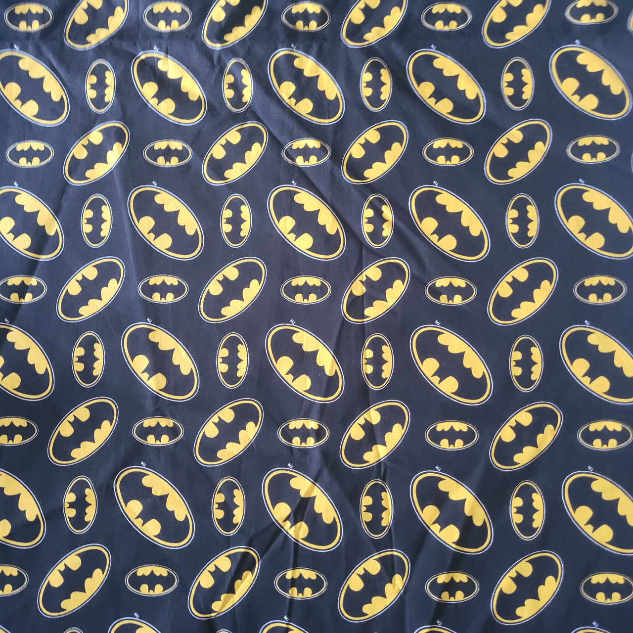 Batman Bat Signal DC comics Camelot fabrics cotton sewing quilting fabric bhy x 45"