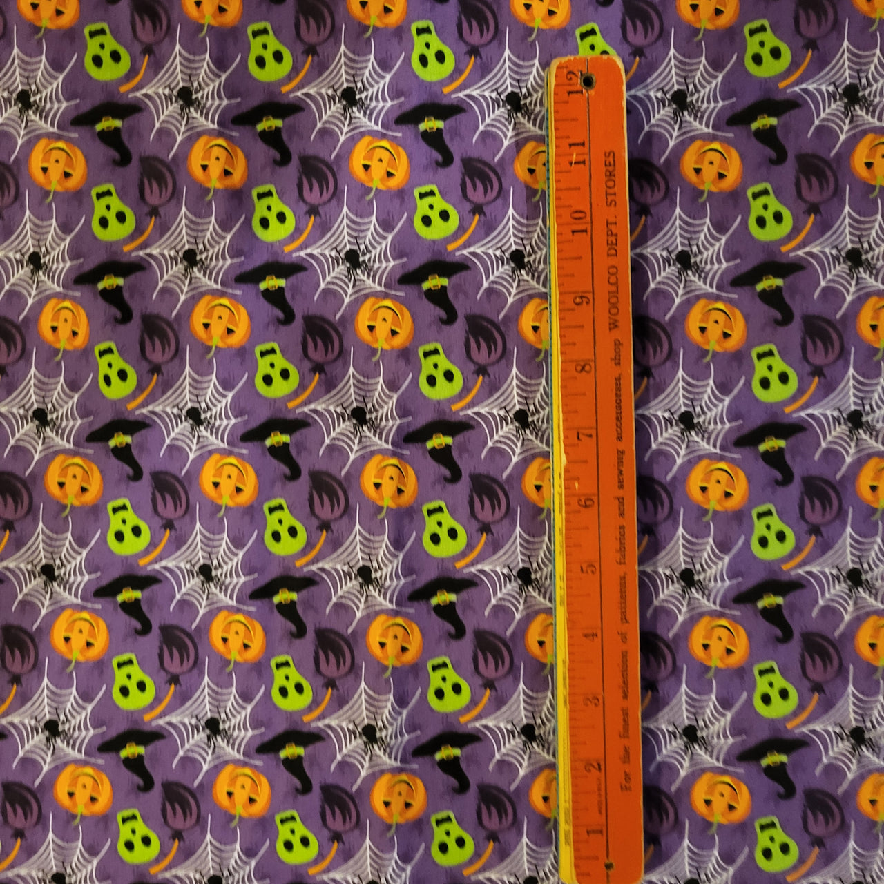 Purple Halloween cotton sew quilt fabric bhy x 44"w spiders Witch hat ghosts