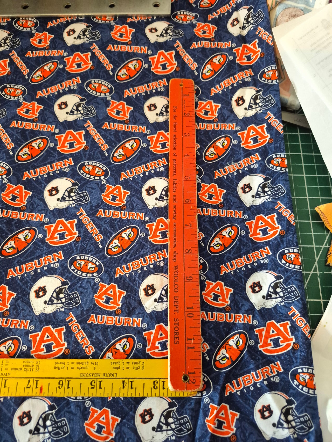 NCCA Auburn University quilt sew cotton fabric 1/2 yd x 44" Tigers