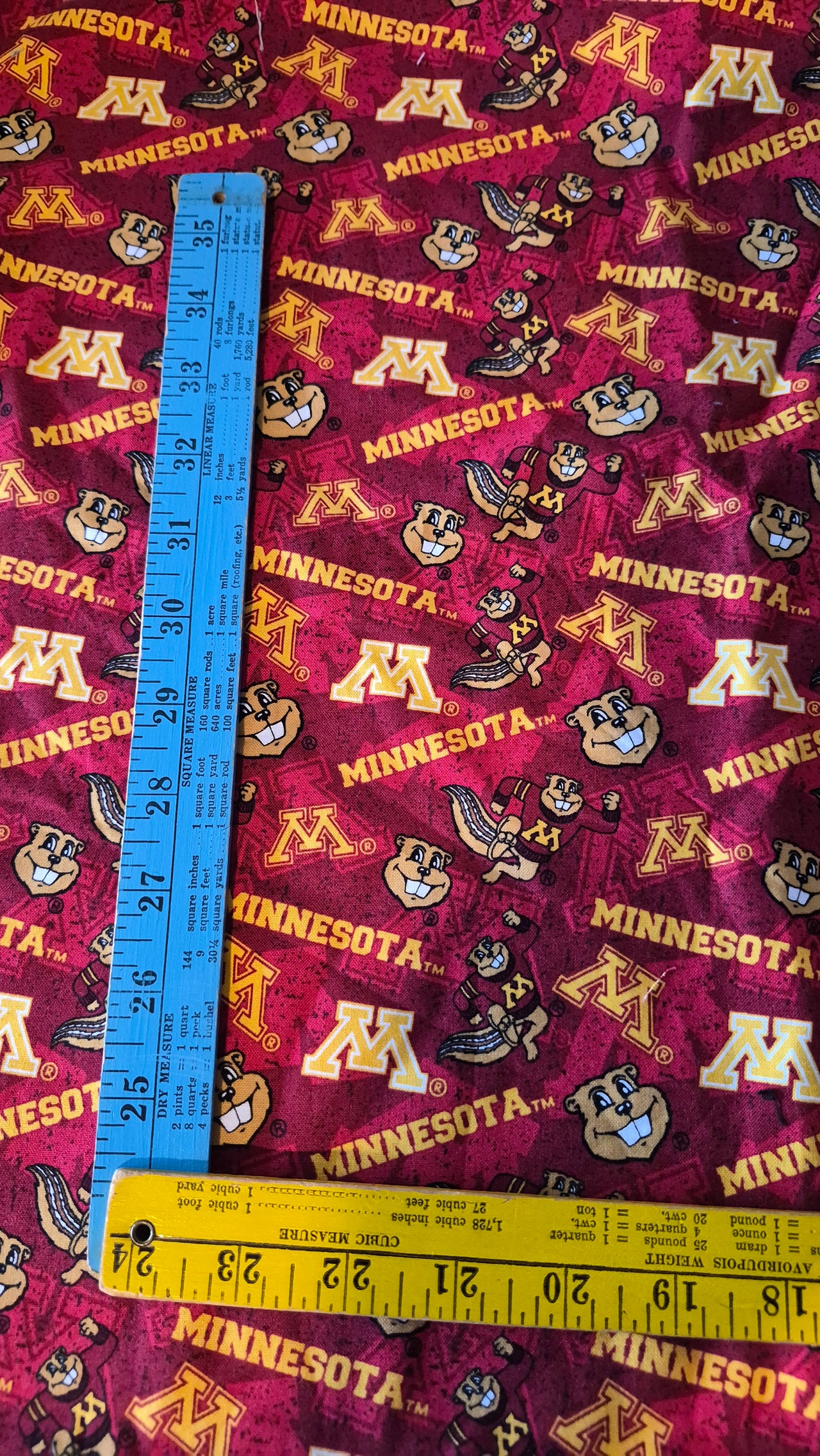 NCCA University of Minnesota cotton Golden Gofers quilting fabric 1/2 yard x 44" w