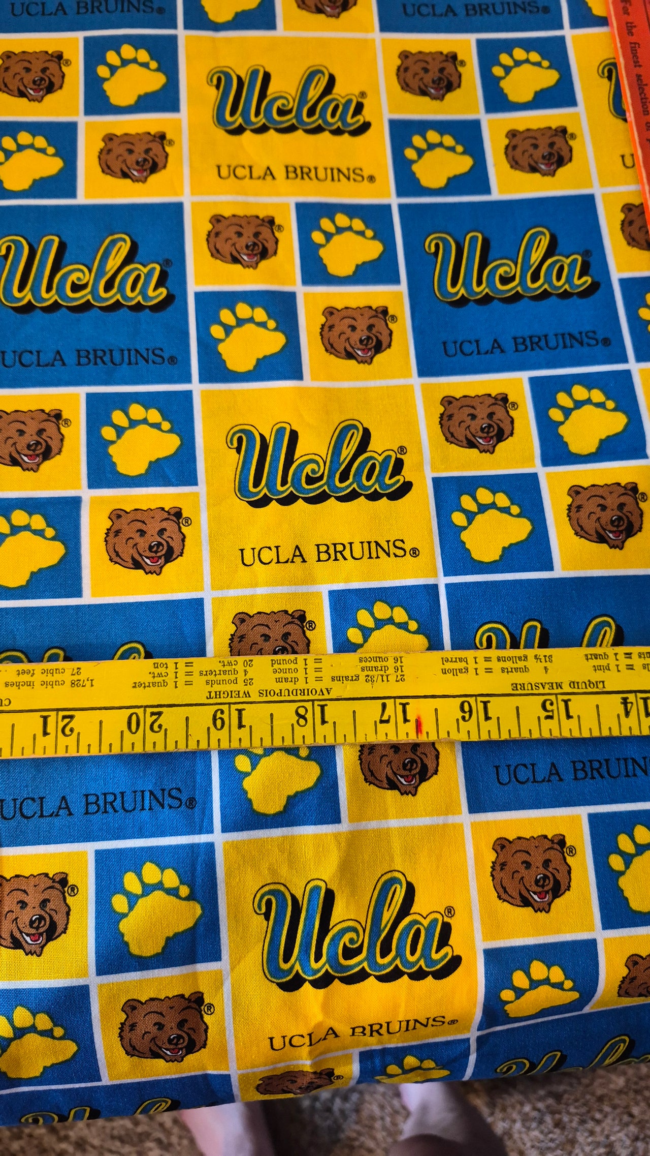 Share NCCA UCLA Bruins cotton licensed quilting fabric 1/2 yard x 44" w Bear & paw