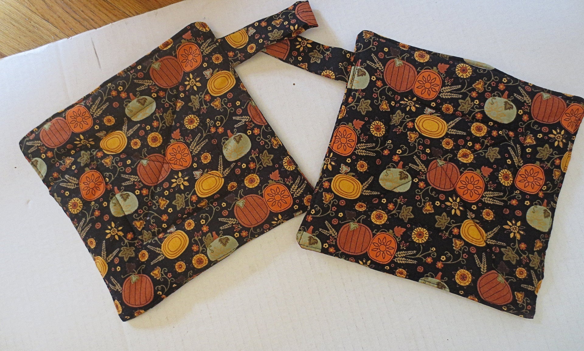 pot holders / trivets quilted thick double insulated useful home decor