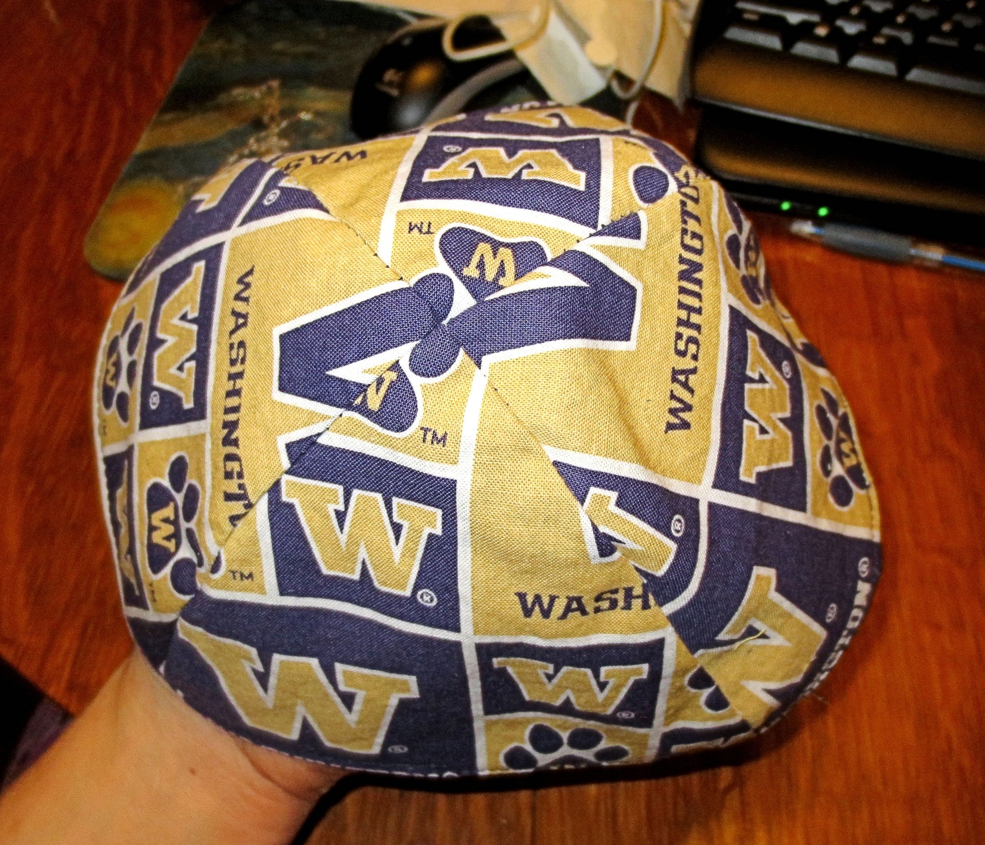 college or university kippah or yarmulke