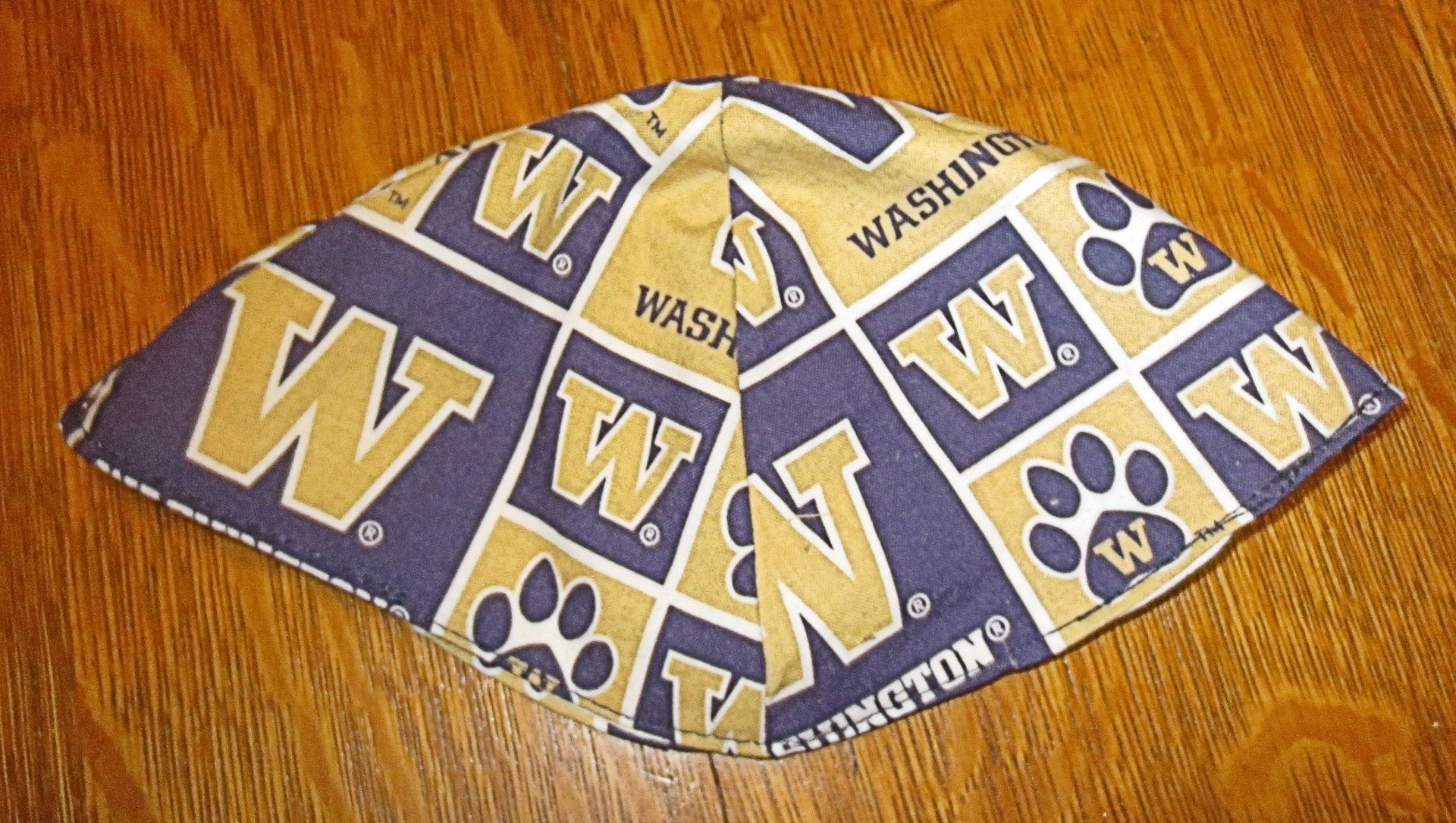 college or university kippah or yarmulke university of washington