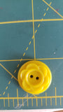vintage colt sewing buttons # 28 pattern 7/8 / yellow
