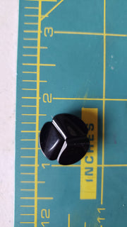 vintage colt sewing buttons # 39 pattern 3/4" / black