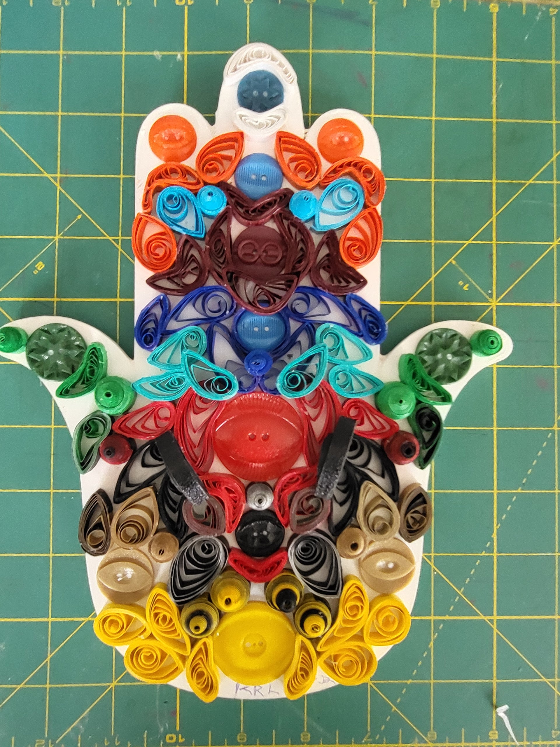 large quilled buttons hamsa