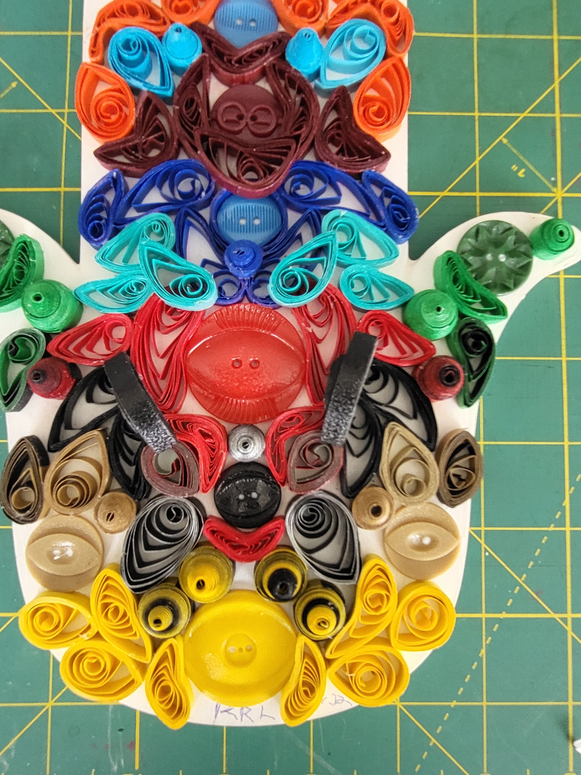 large quilled buttons hamsa