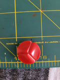 vintage colt sewing buttons # 39 pattern 7/8" / red