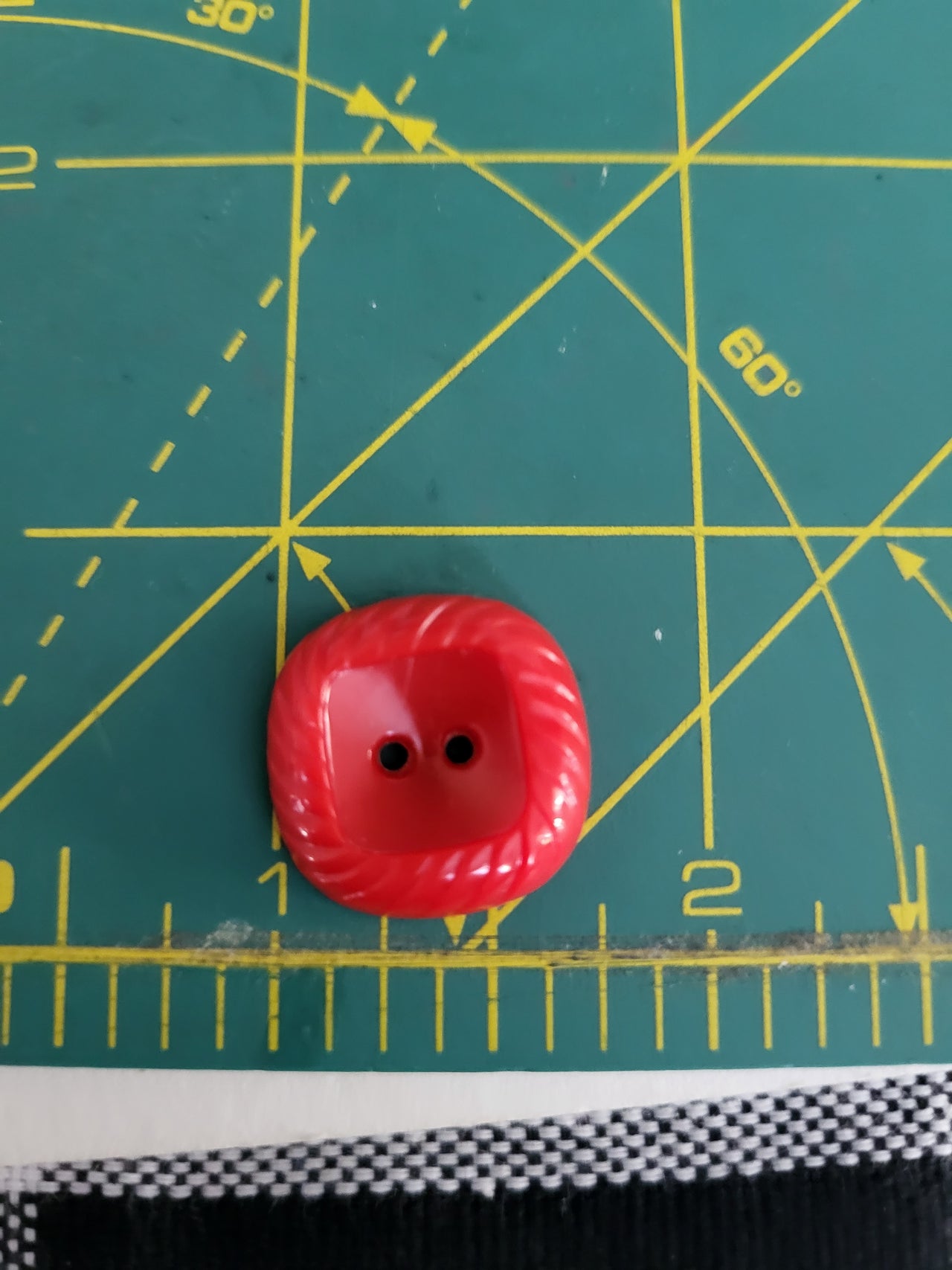 Vintage Colt sewing buttons # 7