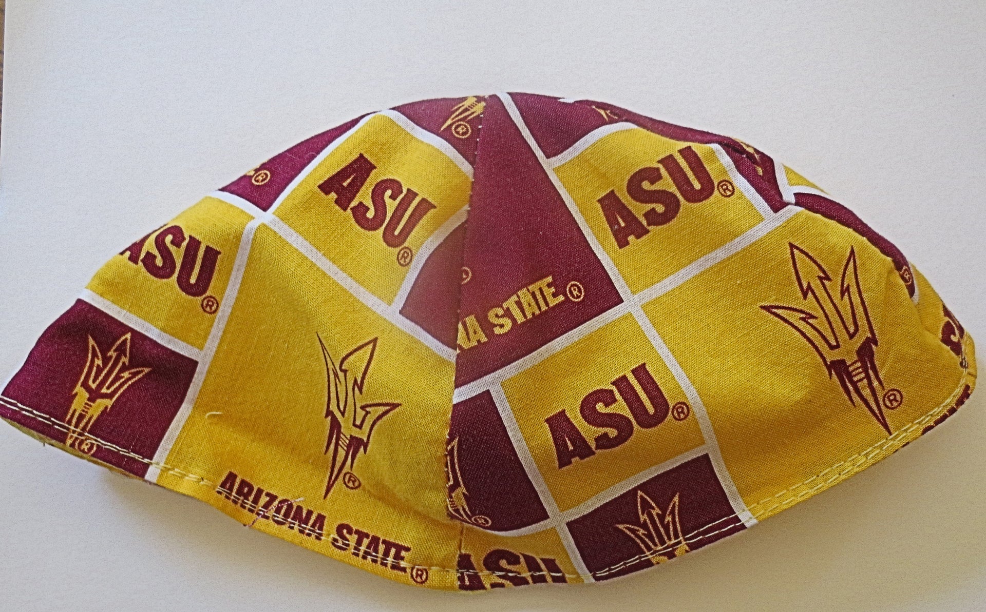 college or university kippah or yarmulke