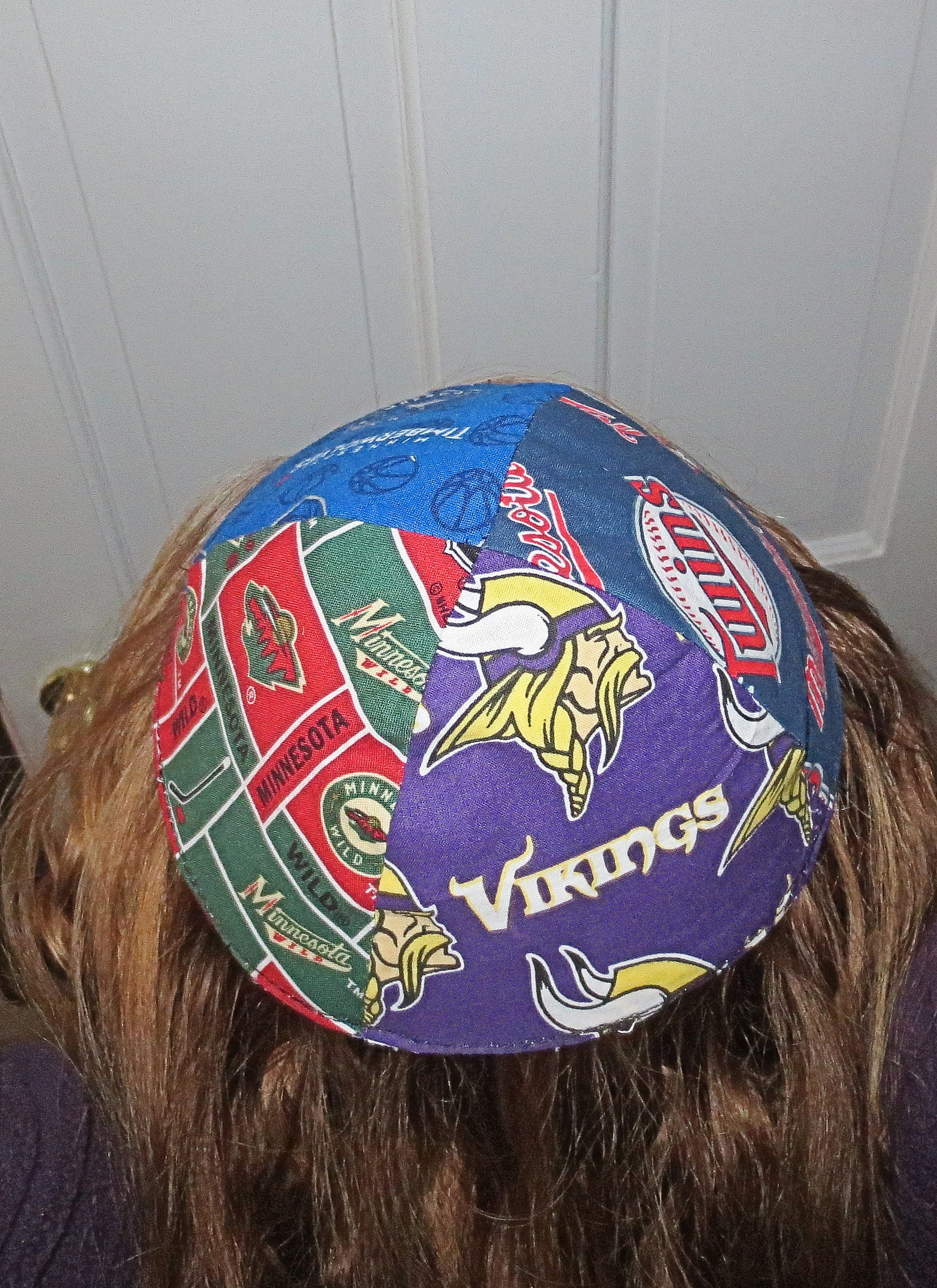 pro sports teams kippah or yarmulke 4 teams per kippah, nfl nhl nba mlb minnesota