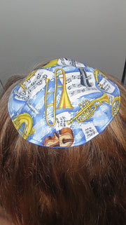 saucer kippah reversible yamaka music theme musical instruments klezmer music blue background