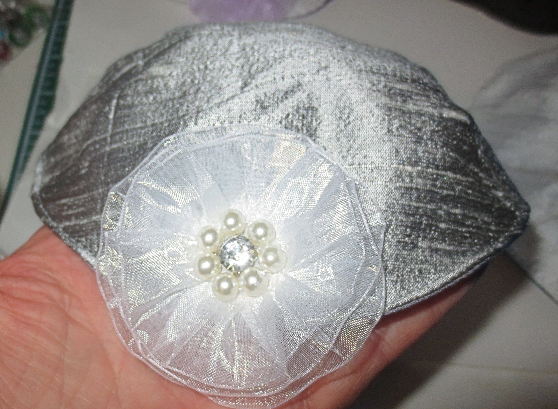 silk small kippah with accent flower pearls rhinestone silver / white