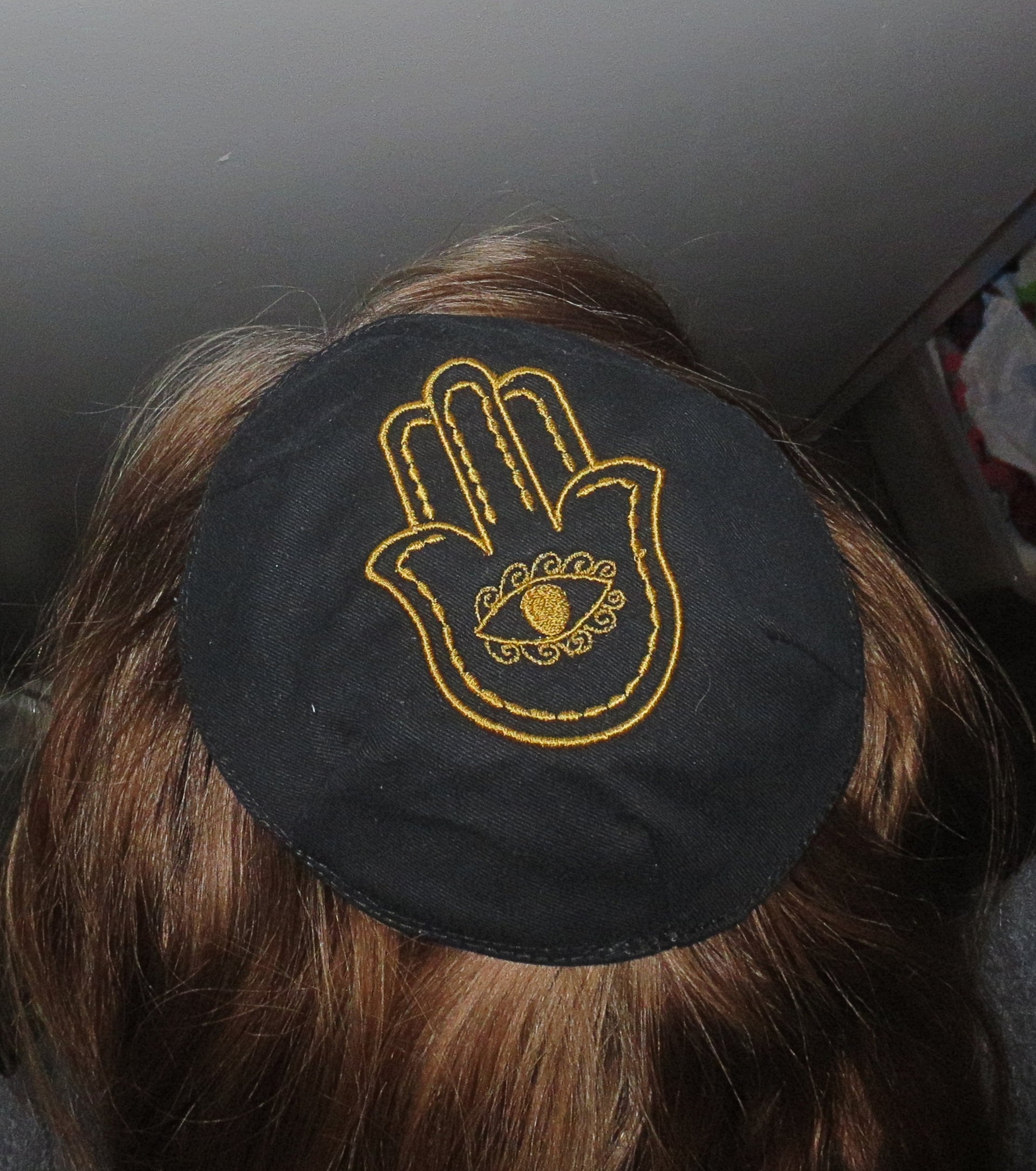 hamsa with evil eye embroidered kippah great design yarmulke black / gold