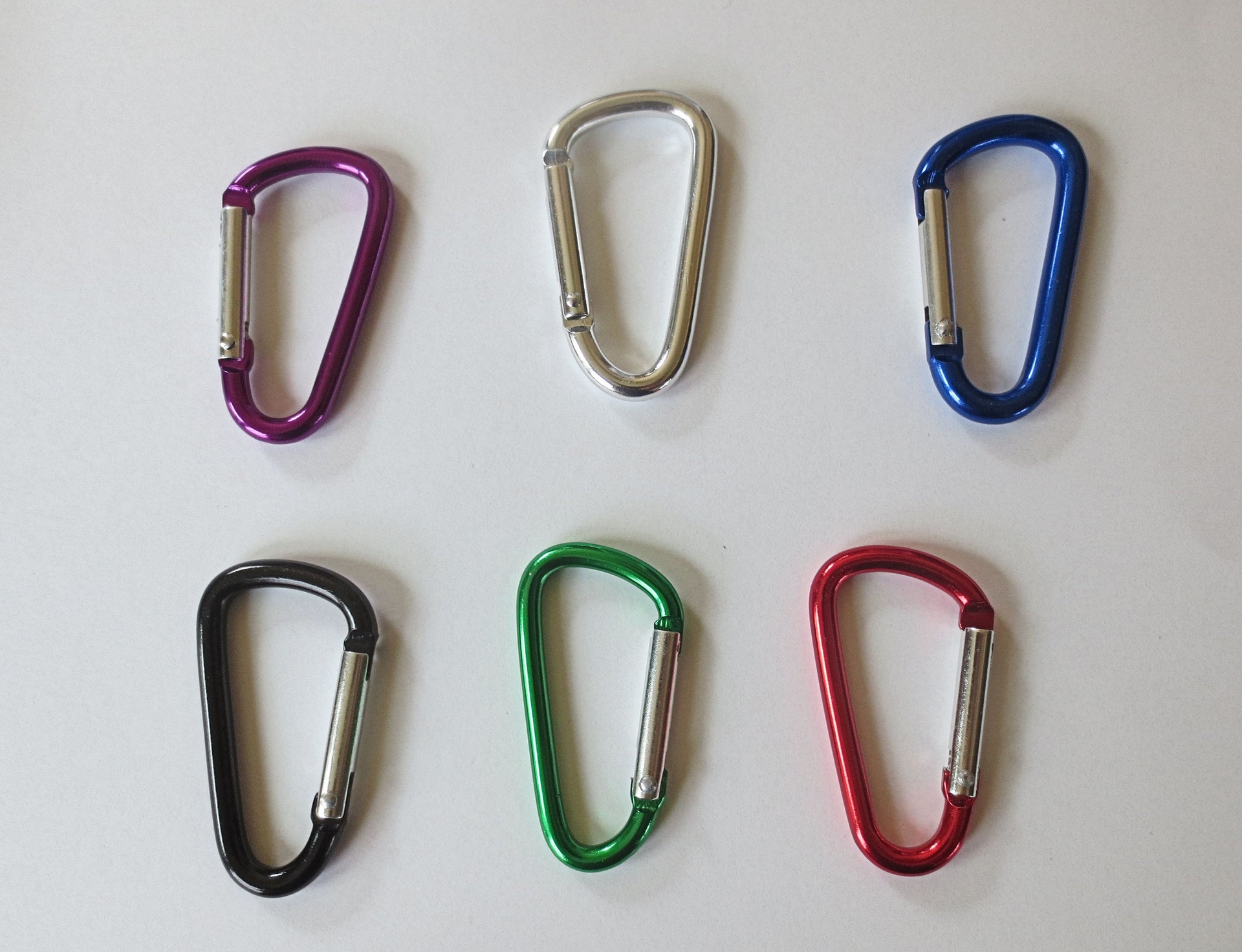 carabiner to add to epi pen case, zippered pouches