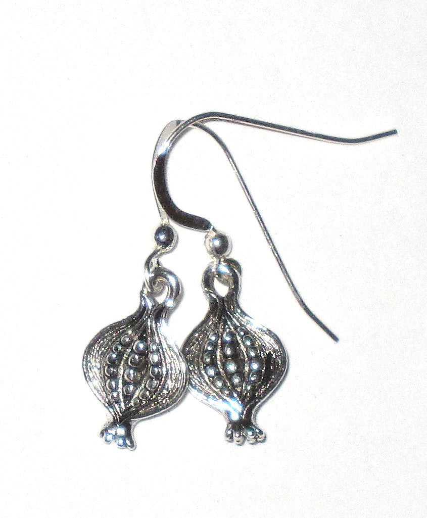 everyday judaica and shabbat silver earrings