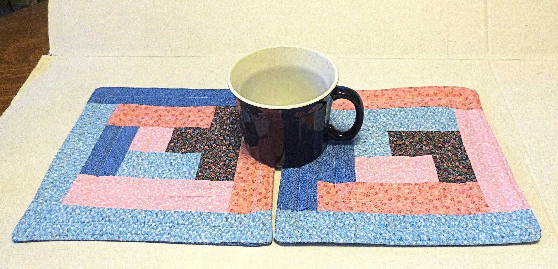 pink blue calico quilted reversible mini mats set of 2 insulated snack place mats