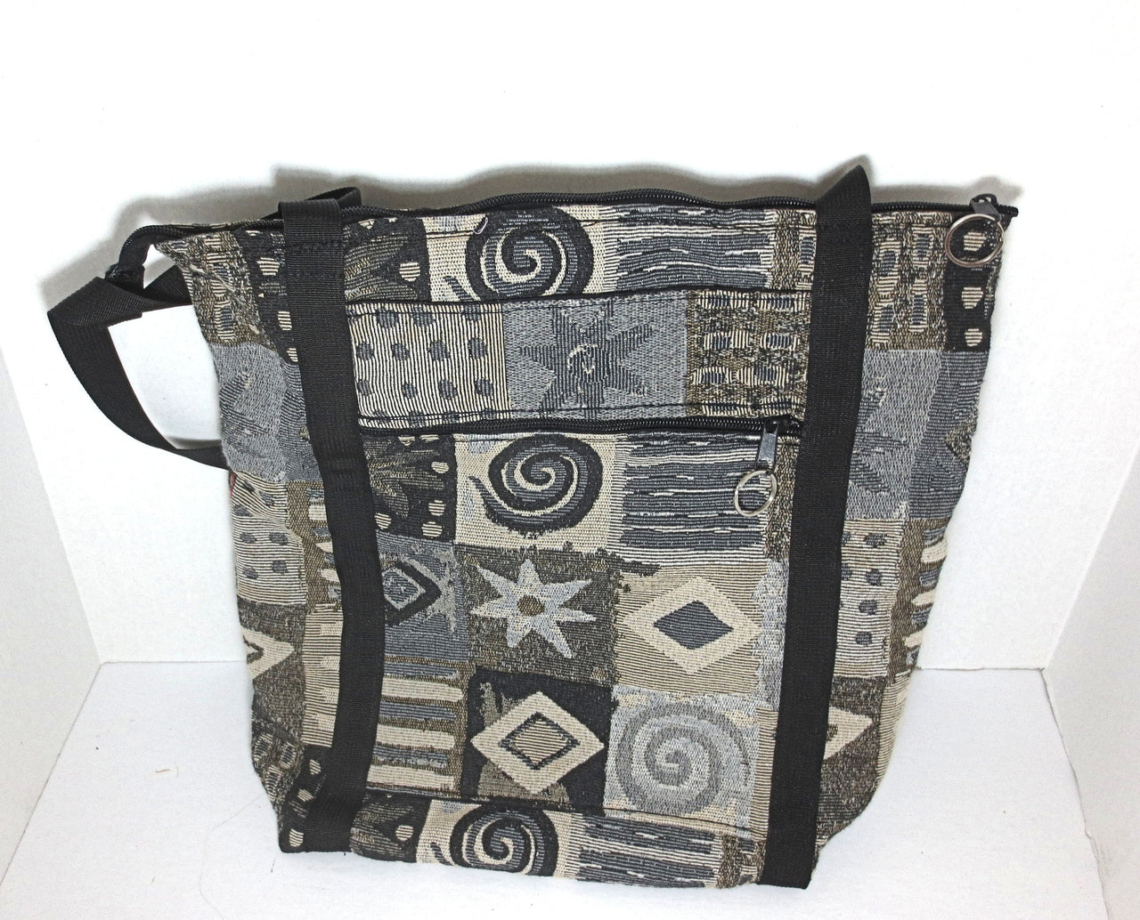 tapestry tote bag black tan beige gorgeous pattern adjustable handles